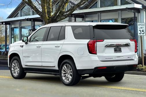 2021 GMC Yukon SLT