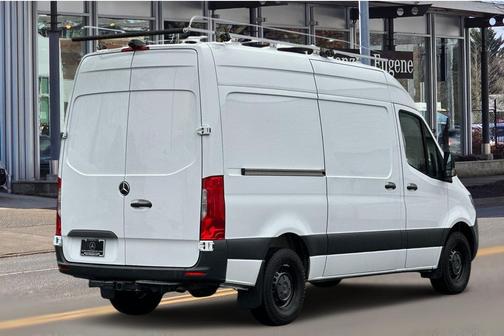 2021 Mercedes-Benz Sprinter 1500 Standard Roof I4