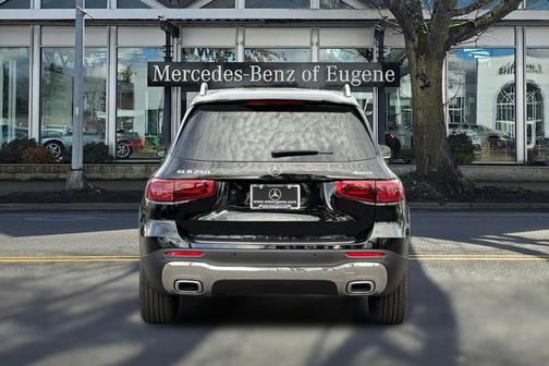 2025 Mercedes-Benz GLB 250 4MATIC