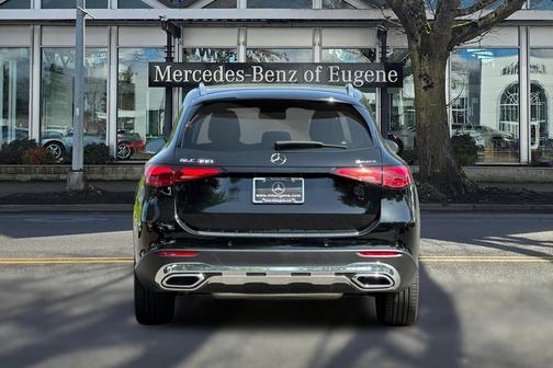 2025 Mercedes-Benz GLC 300 4MATIC