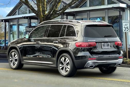 2025 Mercedes-Benz GLB 250 4MATIC