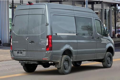 2025 Mercedes-Benz Sprinter 2500 Standard Roof
