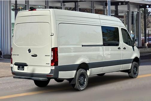 2026 Mercedes-Benz Sprinter 2500 High Roof