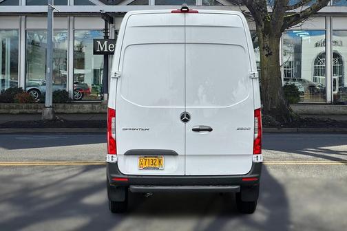 2025 Mercedes-Benz Sprinter 2500 Standard Roof