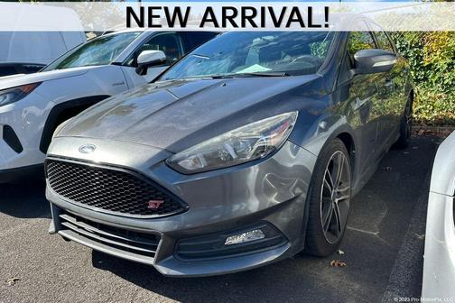 2015 Ford Focus ST ST