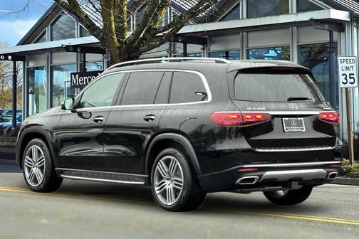 2025 Mercedes-Benz GLS 450 4MATIC