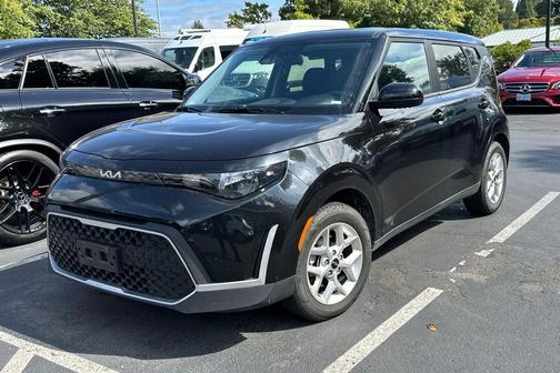 2023 Kia Soul LX
