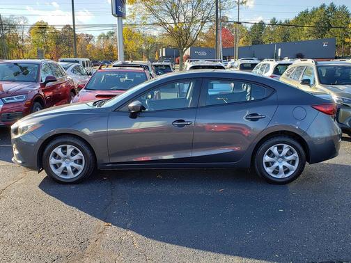 2016 Mazda Mazda3 i Sport