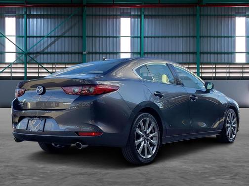 2022 Mazda Mazda3 AWD w/Premium Package