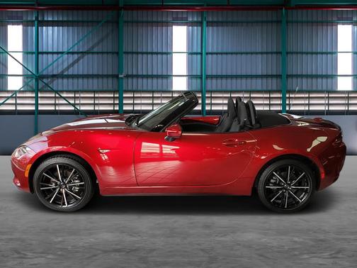 2024 Mazda MX-5 Miata Grand Touring