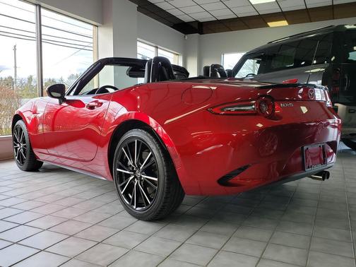 2024 Mazda MX-5 Miata Grand Touring