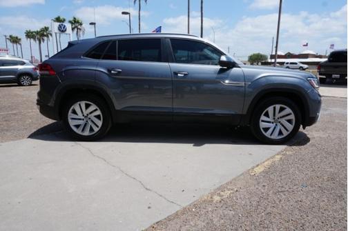 2022 Volkswagen Atlas Cross Sport 3.6 V6 SE w/ Technology