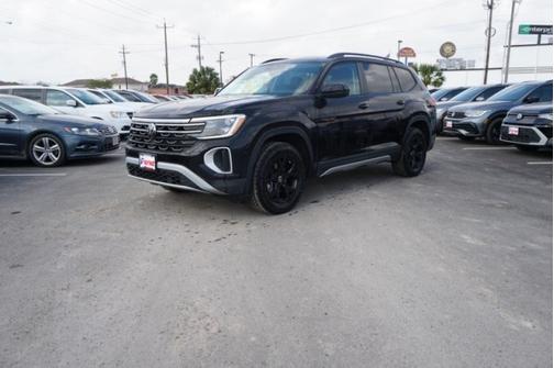 2025 Volkswagen Atlas 2.0T Peak Edition