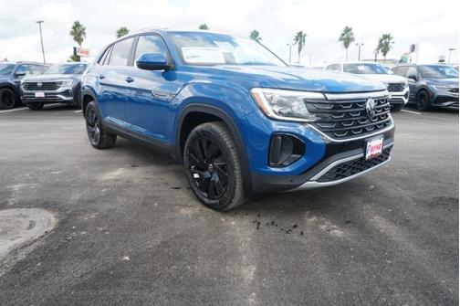 2025 Volkswagen Atlas Cross Sport 2.0T SE w/ Technology