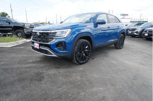 2025 Volkswagen Atlas Cross Sport 2.0T SE w/ Technology