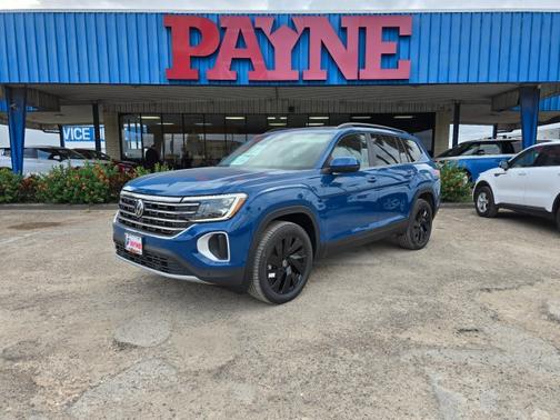 2025 Volkswagen Atlas 2.0T SE w/ Technology