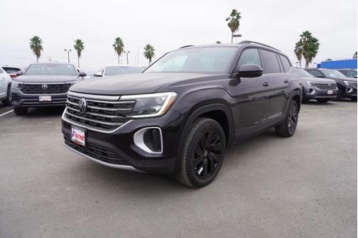 2025 Volkswagen Atlas 2.0T SE w/ Technology
