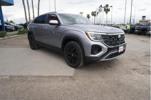 2025 Volkswagen Atlas Cross Sport 2.0T SE w/ Technology