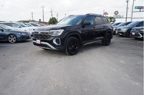 2025 Volkswagen Atlas 2.0T Peak Edition