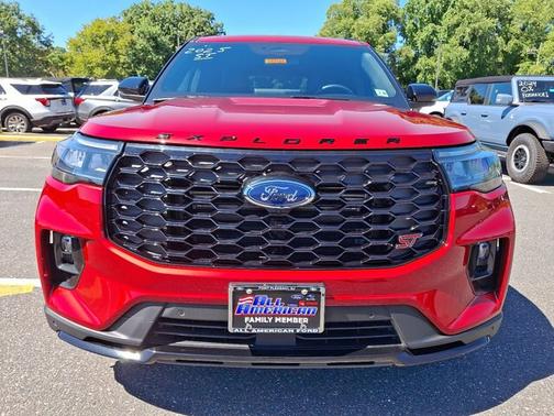 2025 Ford Explorer ST