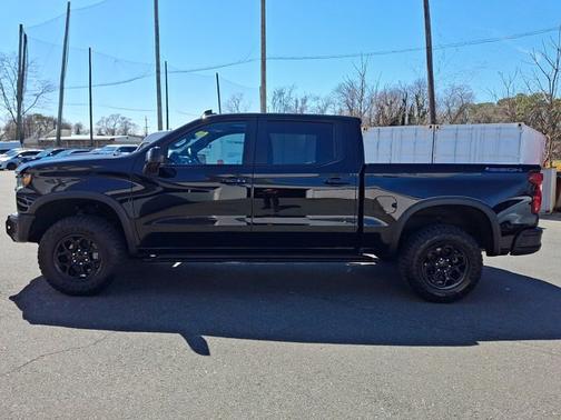 Black 2024 Chevrolet Silverado 1500 ZR2