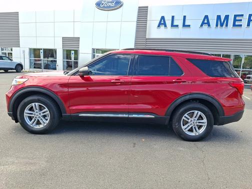 RAPID RED MET TINTED CC 2022 Ford Explorer XLT