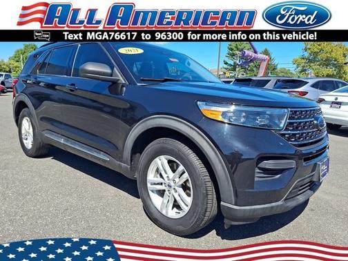 AGATE BLACK METALLIC 2021 Ford Explorer XLT