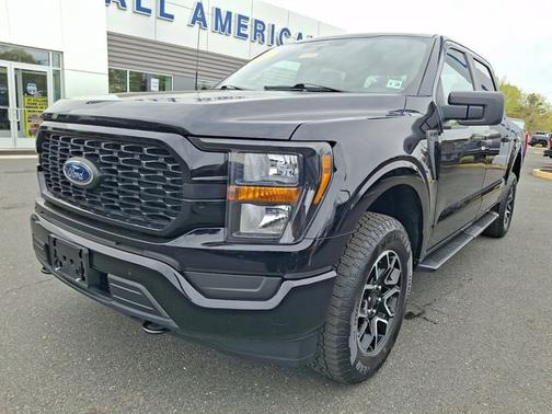 AGATE BLACK METALLIC 2023 Ford F-150 XL