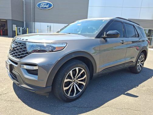 CARBONIZED GRAY METALLIC 2022 Ford Explorer ST-LINE