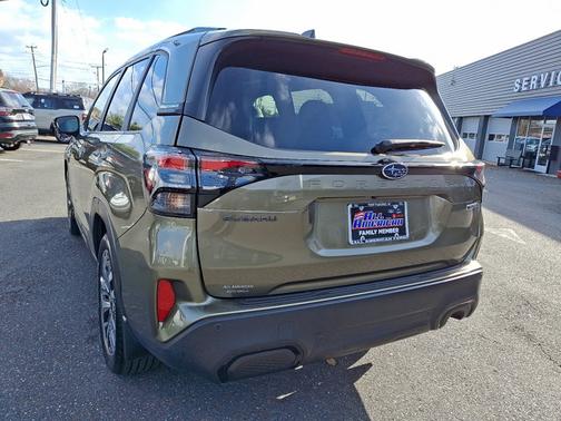 2025 Subaru Forester TOURING