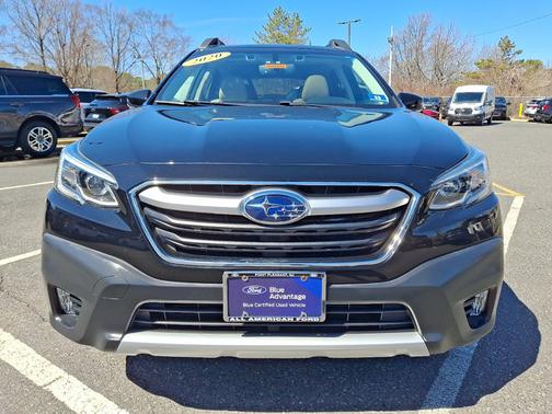 Crystal Black Silica 2020 Subaru Outback LIMITED XT