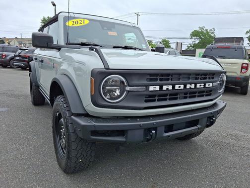 2021 Ford Bronco BLACK DIAMOND