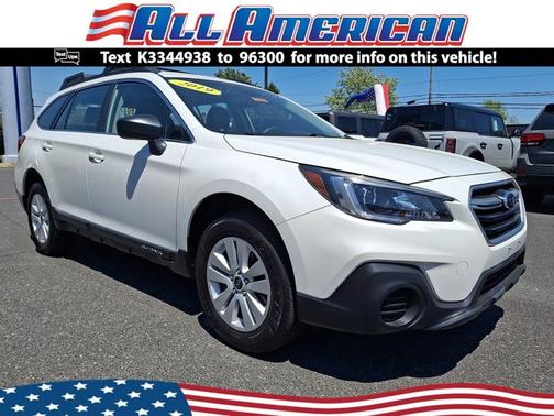 Crystal White Pearl 2019 Subaru Outback 2.5I