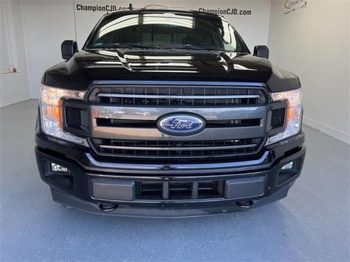 Photo 2 of 38 of 2020 Ford F-150 XLT