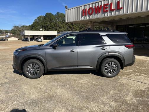 2025 Nissan Pathfinder SV FWD