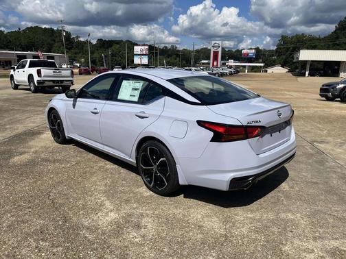 Gray Sky Pearl 2025 Nissan Altima SR FWD