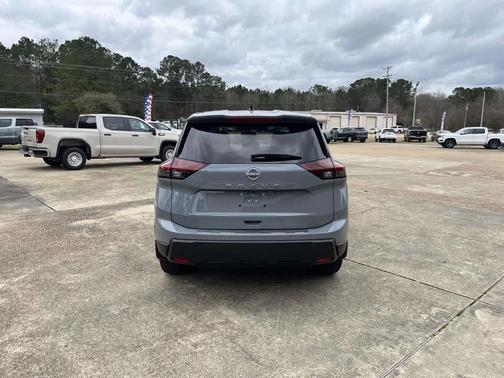 Boulder Gray Pearl 2026 Nissan Rogue SV