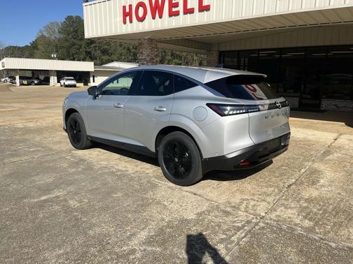 2025 Nissan Murano SV