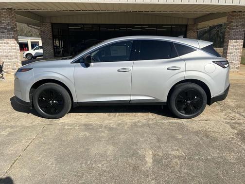 2025 Nissan Murano SV