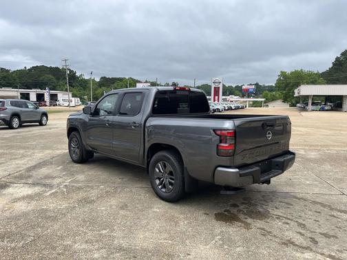 Gun Metallic 2026 Nissan Frontier SV