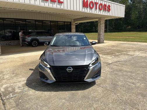 2025 Nissan Altima S FWD