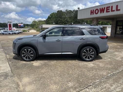 Boulder Gray Pearl 2026 Nissan Pathfinder Platinum