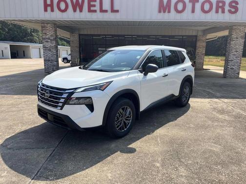 Glacier White 2026 Nissan Rogue S