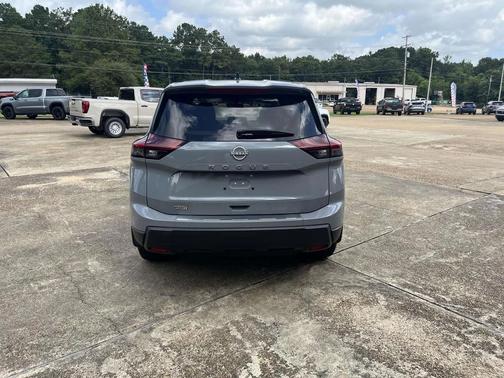 Boulder Gray Pearl 2026 Nissan Rogue SV
