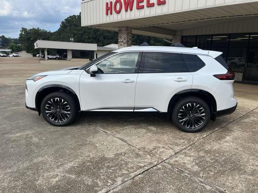 2025 Nissan Rogue Platinum