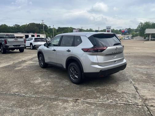 2025 Nissan Rogue S