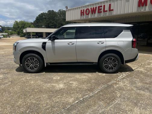 2025 Nissan Armada SL 2WD