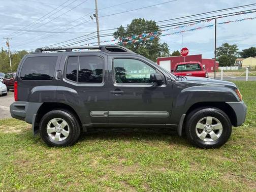 2011 Nissan Xterra S