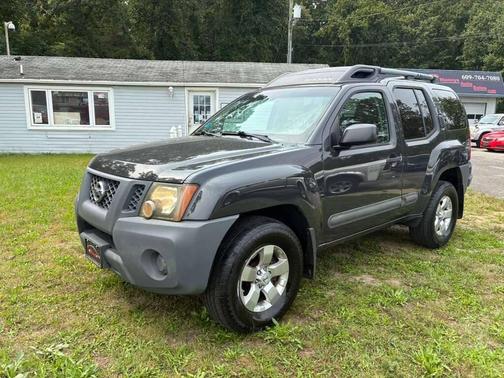 2011 Nissan Xterra S