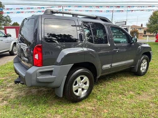 2011 Nissan Xterra S